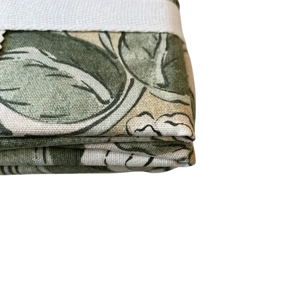 LOVEKIN Tavi Bloom Napkins 18x18 Green Spring Floral 100% Cotton NEW